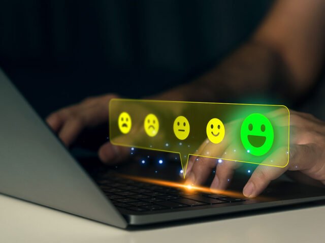 Machine Learning, Neural Networks, Natural Language Processing,System Optimization, Network Management, Cloud Solutions, Virtualization, IT Efficiency,Pay-Per-Click (PPC), Social Media Strategy, Email Marketing, Marketing Automation, Social Media Management,User Experience (UX), User Interface (UI), Minimalist Design,